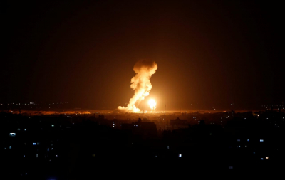 الاحتلال يقصف عدّة مواقع في قطاع غزة