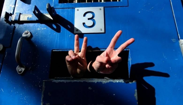 7 أسرى يدخلون أعوامًا جديدة في سجون الاحتلال الصهيوني
