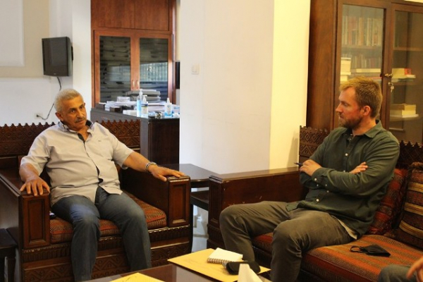 أسامة سعد التقى صحافياً نروجياً ومدير المستشفى التركي في صيدا