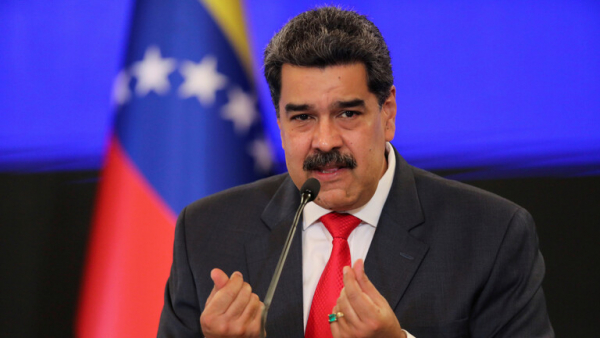 مادورو يرسل شحنة طارئة من الأكسجين إلى البرازيل