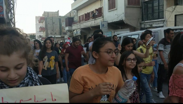 مسيرة في الهرمل احتجاجاً على الأوضاع الاقتصادية والمعيشية المتردية